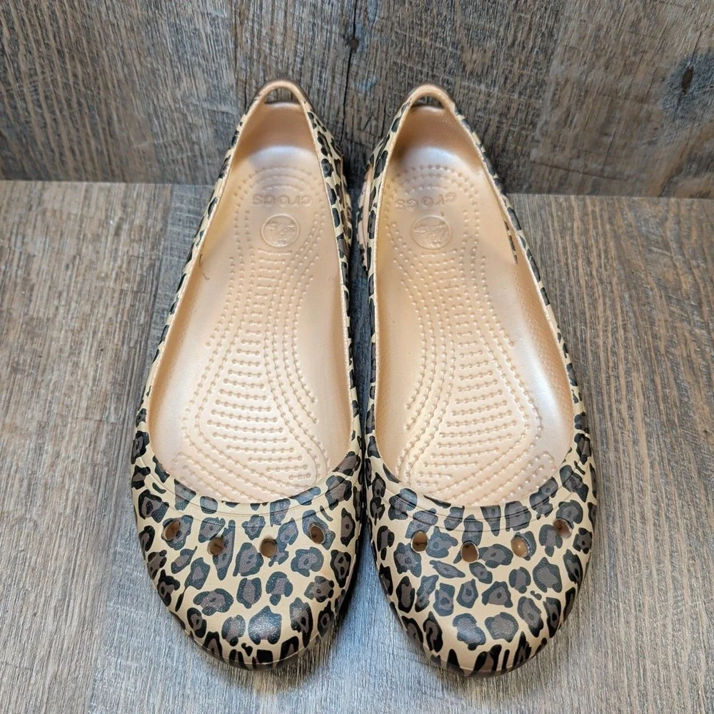 Crocs Kadee Flat Women Size 7 Leopard Print Animal Pattern Brown Black Slip On
